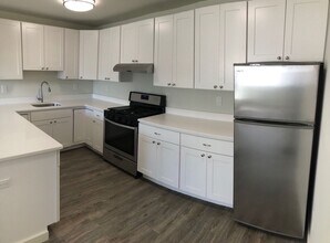 320 7th Ave in Asbury Park, NJ - Building Photo - Building Photo