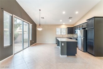 5513 Capistrano Hills St in North Las Vegas, NV - Building Photo - Building Photo