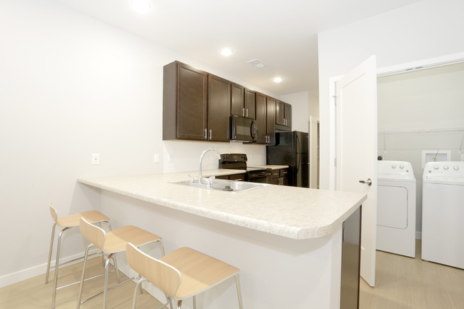 305 Daniel | Student Housing in Champaign, IL - Foto de edificio - Interior Photo