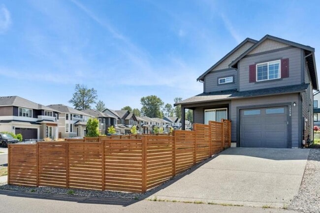 12950 190th Ave E in Bonney Lake, WA - Building Photo - Building Photo
