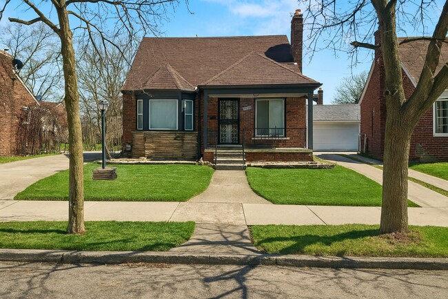 property at 3625 Chatsworth St