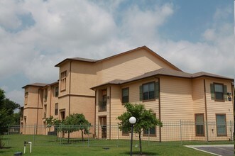 Tropical Gardens at Boca Chica in Brownsville, TX - Building Photo - Building Photo
