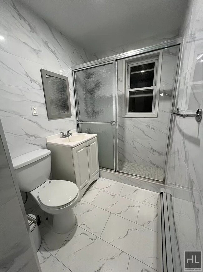82 ROAD in Queens, NY - Building Photo - Building Photo