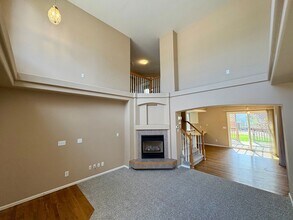 1196 W Briarhollow Way in Littleton, CO - Building Photo - Building Photo