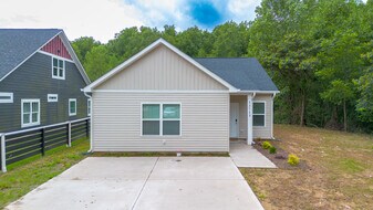 13713 William Stowe Dr in Charlotte, NC - Building Photo