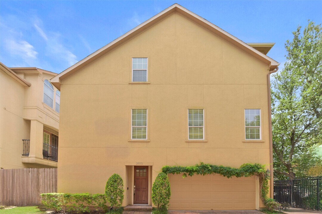 1602 Colorado St in Houston, TX - Building Photo