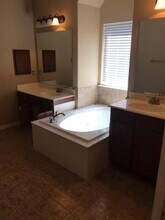 1905 Hartwell Ct in Providence Village, TX - Building Photo - Building Photo