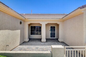1684 Rockcrest Hills Ave in Henderson, NV - Building Photo - Building Photo