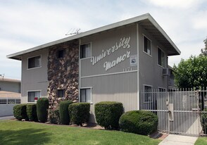 University Manor Apartments in Riverside, CA - Building Photo