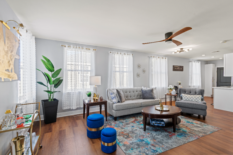 2300 Madrid St in New Orleans, LA - Building Photo