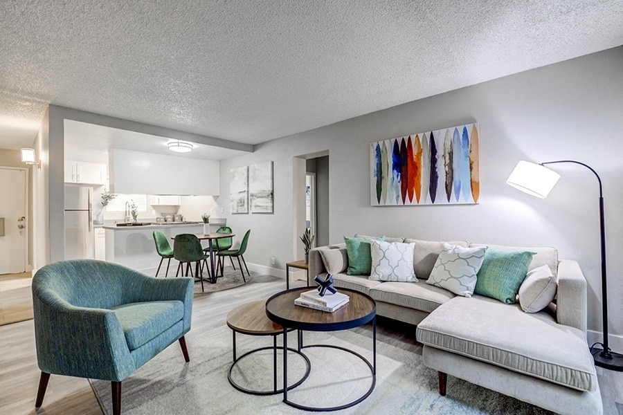 The Edge on the Boulevard in Fremont, CA - Foto de edificio