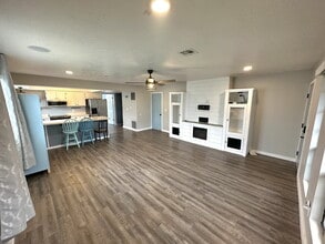 460 S Main St in Saint George, UT - Foto de edificio - Building Photo