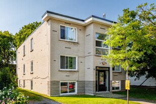 770 Dufresne Rue in Laval, QC - Building Photo