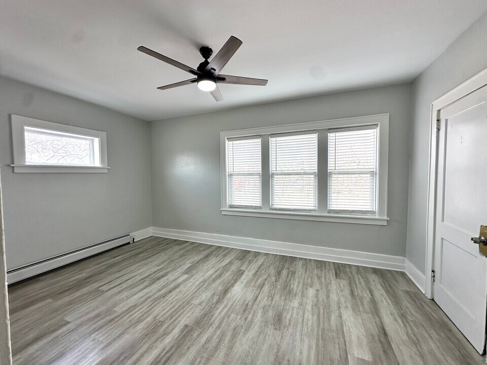 249 Central Park in Rochester, NY - Building Photo