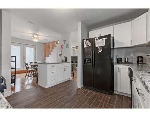 61 Bower St, Unit 2 in Medford, MA - Foto de edificio - Building Photo