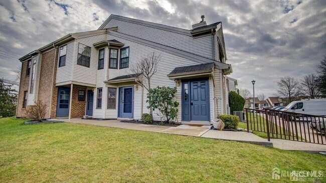 property at 3003 Lighthouse Ln