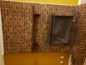 8810 Albemarle Rd in Charlotte, NC - Foto de edificio - Building Photo