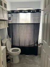 424 S 69th E Ave in Tulsa, OK - Foto de edificio - Building Photo