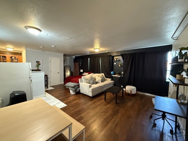 1759 S Broadway in Denver, CO - Building Photo - Building Photo