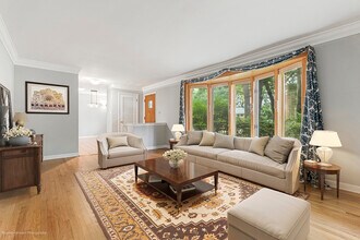 3528 Forest Ave in Wilmette, IL - Building Photo - Building Photo