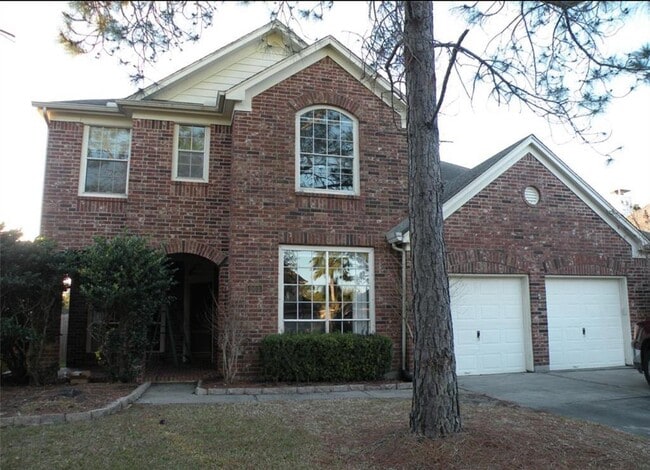 property at 203 Mariner Cove Ct