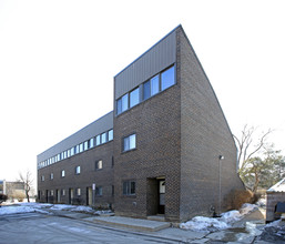 Jane Townhouses in Toronto, ON - Building Photo - Building Photo