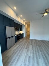 30 NW 31st St, Unit S1 in Miami, FL - Foto de edificio - Building Photo