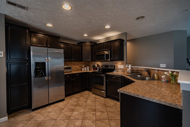 3218 Bunting Ln in Lafayette, IN - Foto de edificio - Building Photo