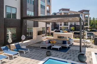 The Fitzroy Promenade in Little Rock, AR - Foto de edificio - Building Photo