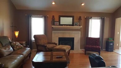 50262 Barrett Dr in Macomb, MI - Building Photo - Building Photo