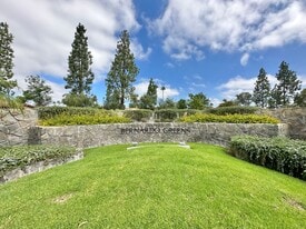 12290-3207 Corte Sabio in San Diego, CA - Building Photo