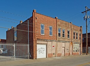 704-706 E 19th St in Kansas City, MO - Foto de edificio - Building Photo