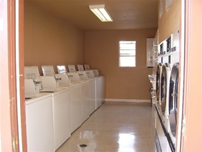 Willow Ridge Apartments in Harlingen, TX - Building Photo - Interior Photo