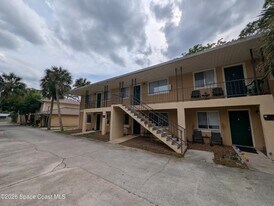 225 Knox McRae Dr in Titusville, FL - Building Photo