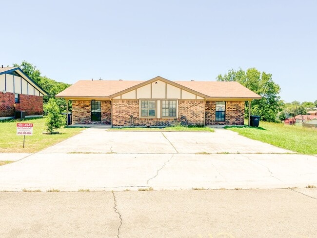 925 Dryden Ave in Copperas Cove, TX - Building Photo - Building Photo