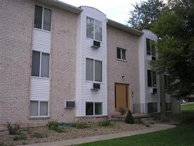 3679 Indian Run Dr Apartments