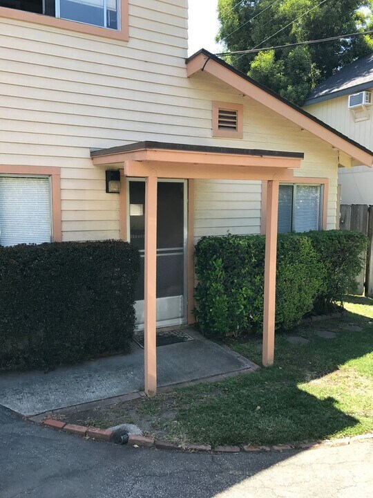 1256-1258 Buchon St in San Luis Obispo, CA - Building Photo