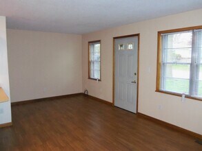 1408 S. 3rd St. in Clear Lake, IA - Building Photo - Building Photo