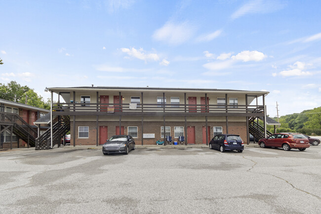 Monroe Square Apartments in Ellettsville, IN - Building Photo - Primary Photo