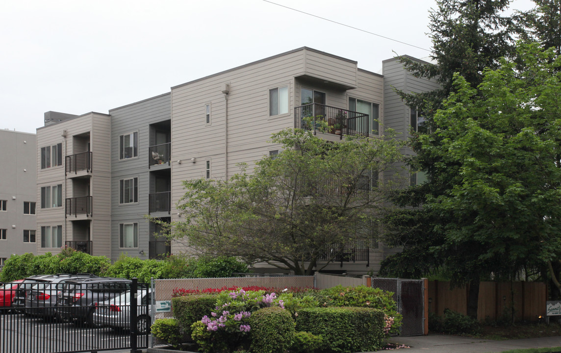 Summit View Apartments in Seattle, WA - Foto de edificio