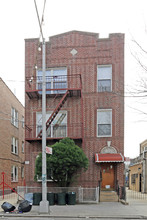 22-69 26th St in Long Island City, NY - Building Photo - Building Photo