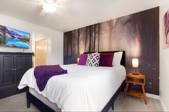 625 Manhattan Pl in Boulder, CO - Building Photo - Building Photo