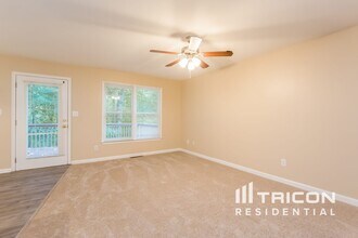 4311 Hillview Drive Acworth GA in Acworth, GA - Building Photo - Building Photo