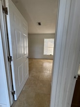 1113 Gardanne Ct in Kissimmee, FL - Foto de edificio - Building Photo