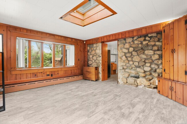 15 Summit Pl in Stamford, CT - Building Photo - Building Photo