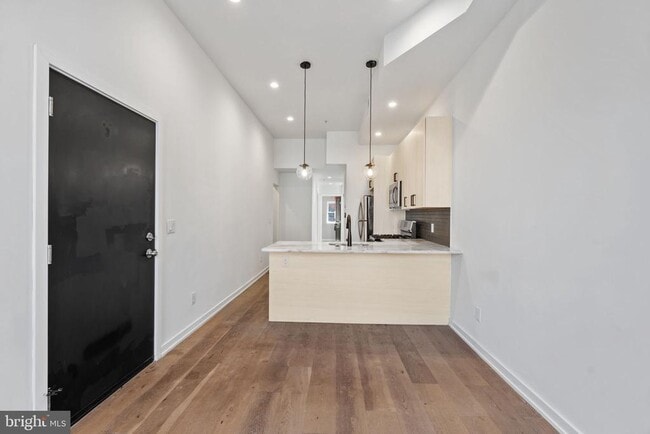 2526 W Girard Ave in Philadelphia, PA - Building Photo - Building Photo