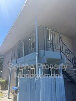 409 Taylor St in Fairfield, CA - Building Photo