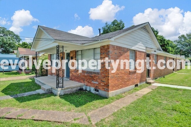 property at 1020 Boston St