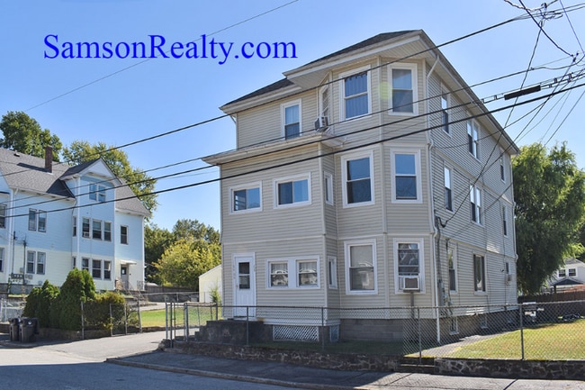 64 Samuel Ave in Pawtucket, RI - Building Photo - Building Photo