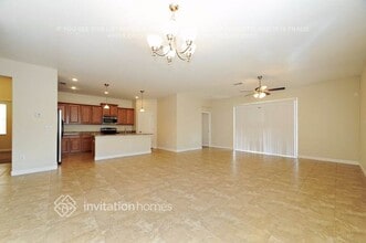 11432 Flora Springs Dr in Riverview, FL - Foto de edificio - Building Photo